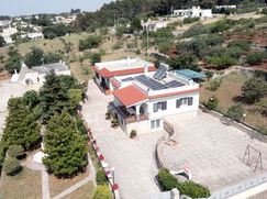 Casa Bi/Trifamiliare in Residenziale