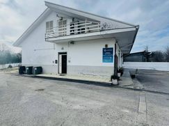 Negozio/Locale commerciale in Commerciale