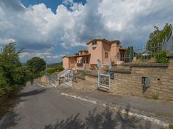 Villa in Residenziale