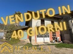 Casa Bi/Trifamiliare in Residenziale