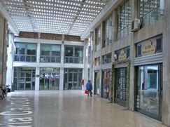 Negozio/Locale commerciale in Commerciale