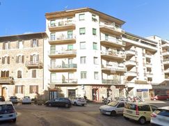 Negozio/Locale commerciale in Commerciale
