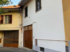 Casa Bi/Trifamiliare in Residenziale