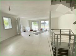 Casa Bi/Trifamiliare in Residenziale