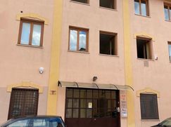 Negozio/Locale commerciale in Commerciale