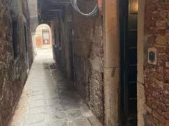 Negozio/Locale commerciale in Commerciale