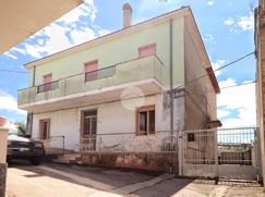 Casa Bi/Trifamiliare in Residenziale