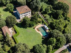 Villa in Residenziale