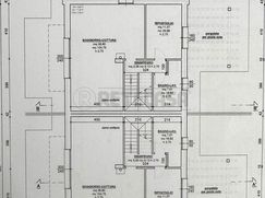 Casa Bi/Trifamiliare in Residenziale