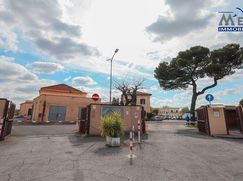 Ufficio in Commerciale