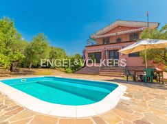 Villa in Residenziale