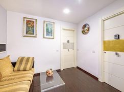 Attività/Licenza (con o senza mura) in Commerciale