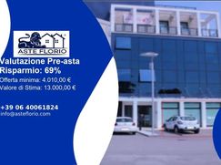 Box/posto auto in Residenziale