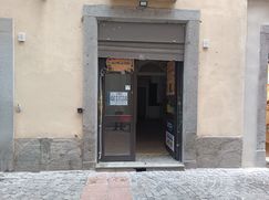 Negozio/Locale commerciale in Commerciale