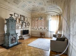 Casa Bi/Trifamiliare in Residenziale
