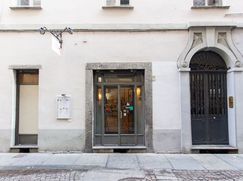Attività/Licenza (con o senza mura) in Commerciale