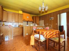 Casa Bi/Trifamiliare in Residenziale