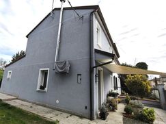 Casa Bi/Trifamiliare in Residenziale