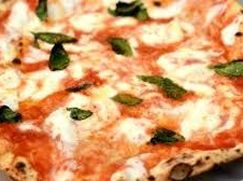 Attività/Licenza (con o senza mura) in Commerciale