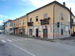 Negozio/Locale commerciale in Commerciale