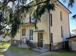 Casa Bi/Trifamiliare in Residenziale