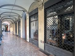 Negozio/Locale commerciale in Commerciale
