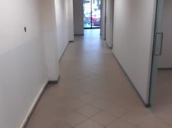 Negozio/Locale commerciale in Commerciale