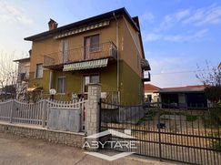 Casa indipendente in Residenziale