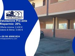 Box/posto auto in Residenziale