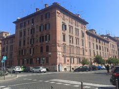 Negozio/Locale commerciale in Commerciale