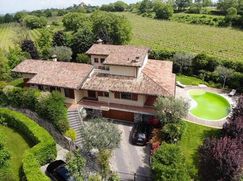 Villa in Residenziale