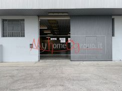 Capannone in Commerciale