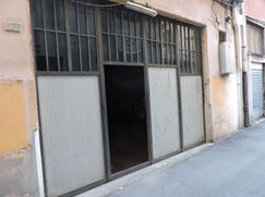 Negozio/Locale commerciale in Commerciale