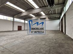 Capannone in Commerciale