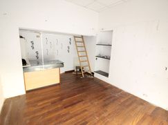 Negozio/Locale commerciale in Commerciale