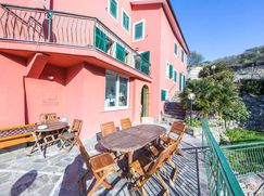 Casa Bi/Trifamiliare in Residenziale