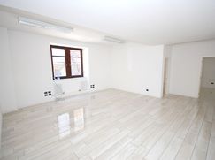 Ufficio in Commerciale