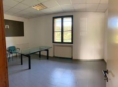 Ufficio in Commerciale