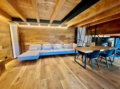 Casa Bi/Trifamiliare in Residenziale