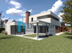 Casa Bi/Trifamiliare in Residenziale