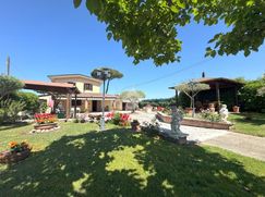 Villa in Residenziale