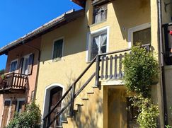 Casa Bi/Trifamiliare in Residenziale