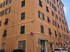 Negozio/Locale commerciale in Commerciale