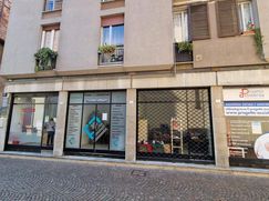 Negozio/Locale commerciale in Commerciale