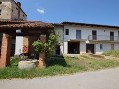 Casa Bi/Trifamiliare in Residenziale