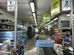 Negozio/Locale commerciale in Commerciale