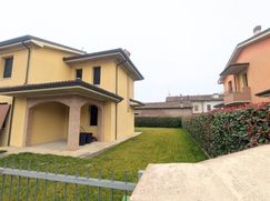 Casa indipendente in Residenziale