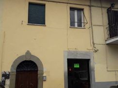 Negozio/Locale commerciale in Commerciale