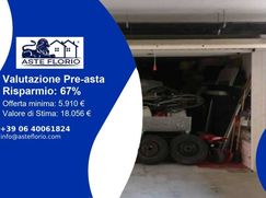Box/posto auto in Residenziale
