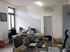 Ufficio in Commerciale